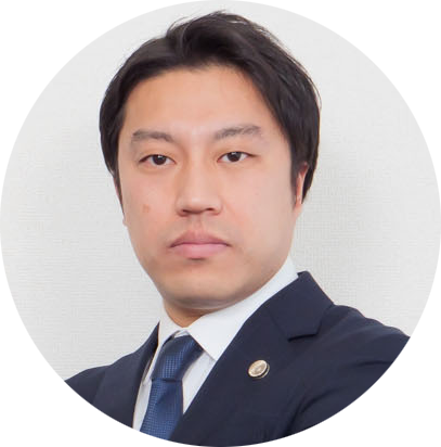 弁護士　川口晴久